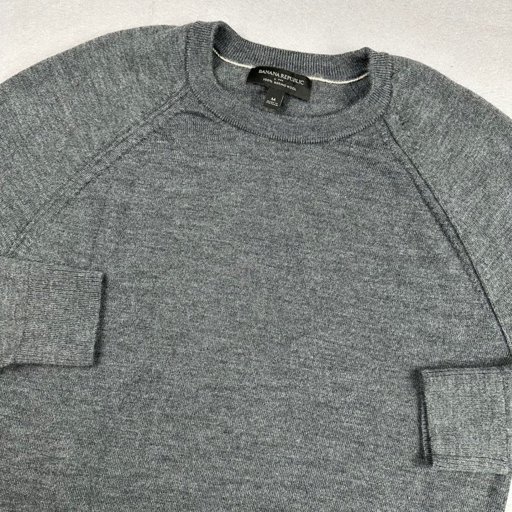 Banana Republic Mens Gray 100% Merino Wool Raglan Crewneck Sweater M 404705-11